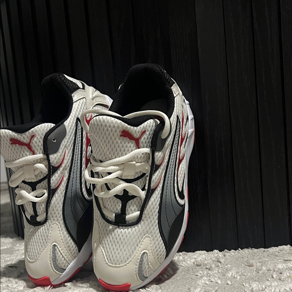Puma White, Black & Red Mesh Athletic Sneakers